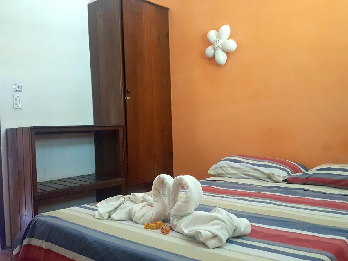 Media Veronica Hostel Suites Pipa Ares Exterior photo