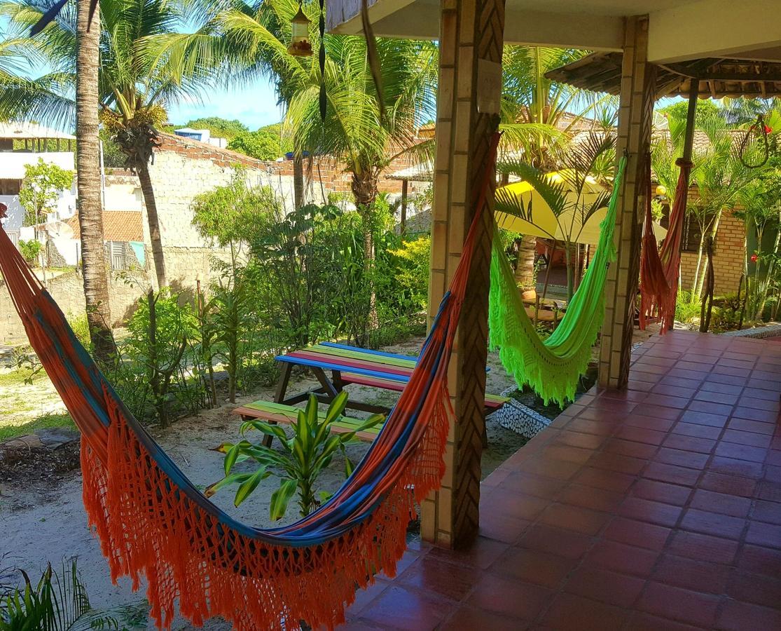 Media Veronica Hostel Suites Pipa Ares Exterior photo